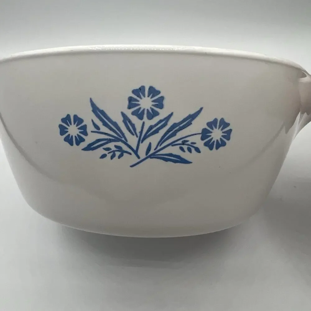 Vintage CorningWare Blue Cornflower P-82-B Menuette Saucepan 1.5 Pint 750ml